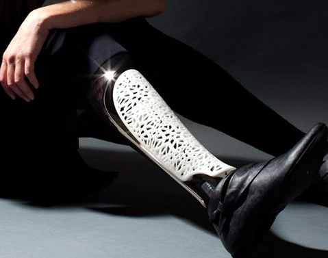 デザインの進化 ３ｄプリンターで作られた 義足 がカッコイイ 画像あり Vipワイドガイド